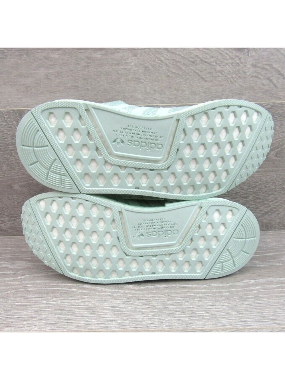 Adidas NMD R1 Athletic Shoes Womens Size 8.5 Green NEW - Picture 12 of 16